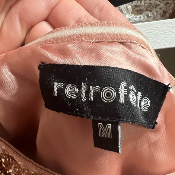 Retrofête The Ella Sequin Dress in Bronze. - Picture 3 of 6